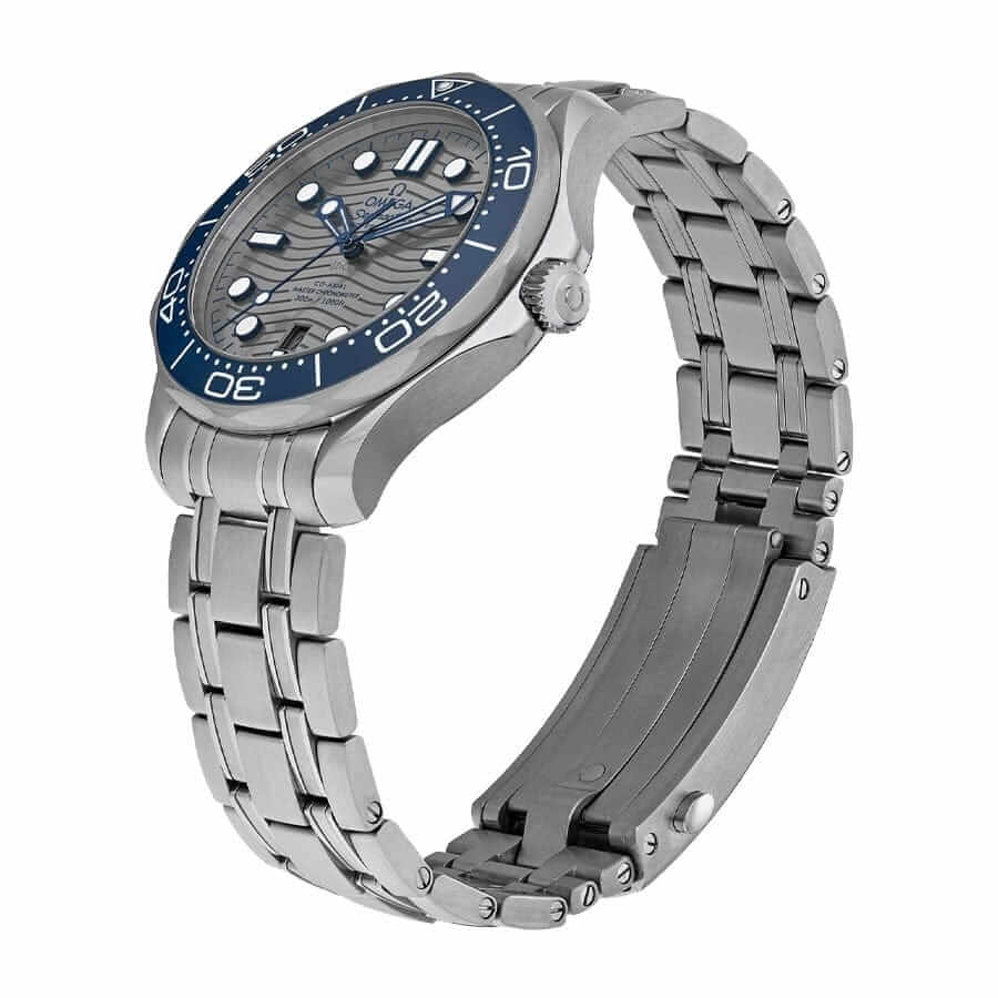 Omega Seamaster Diver 007 210.30.42.20.06.001 3