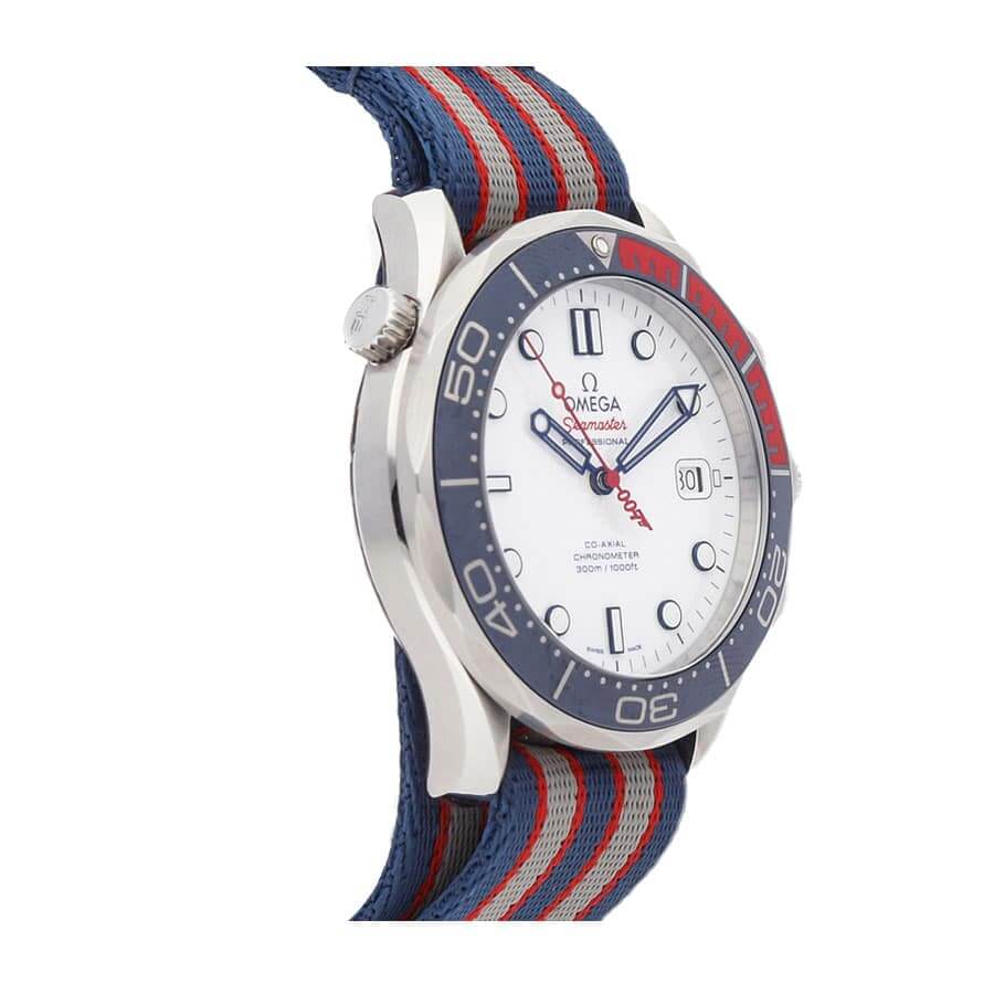 Omega Seamaster Diver 007 White Dial 215.32.46.51.01.001 Exclusive 3